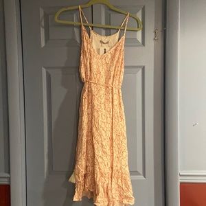 Tarte medium sun dress with slight ruffle